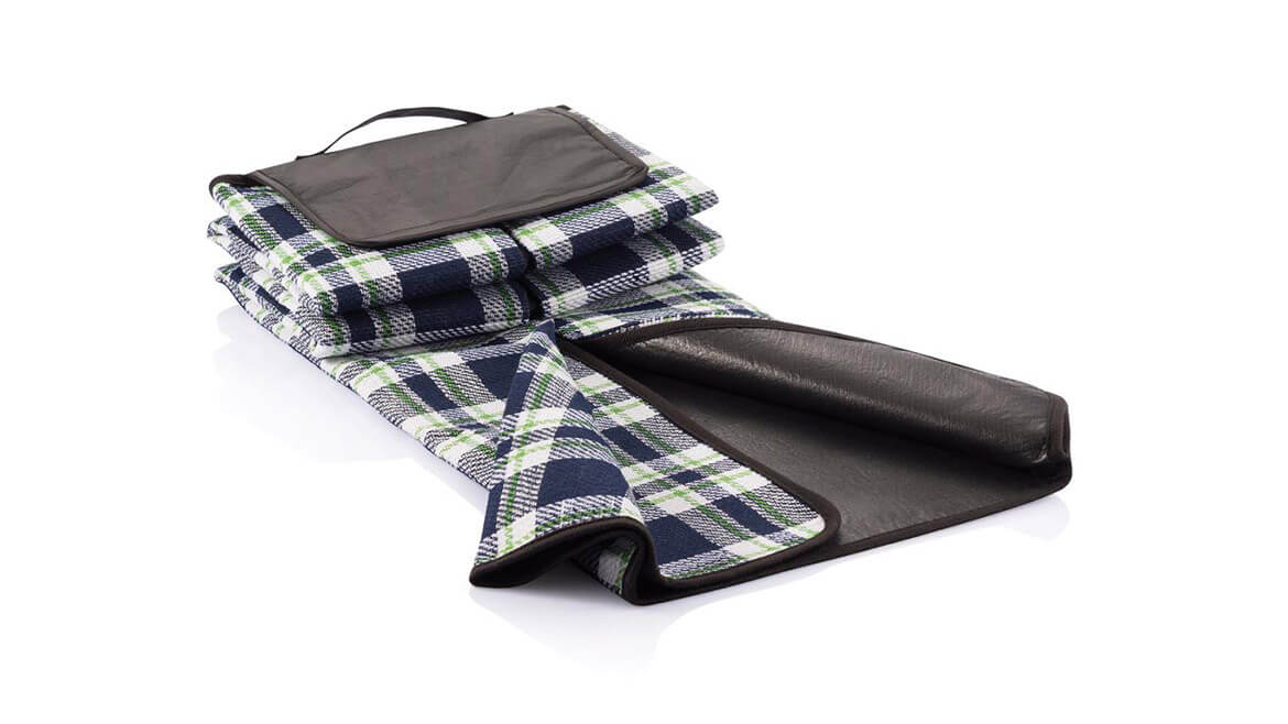 Picknickdecke-Tartan-02