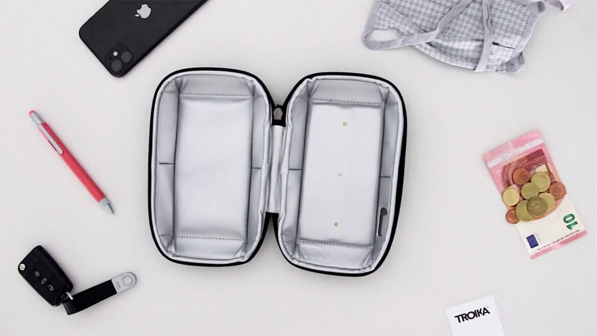 troika-uv-traveller-04